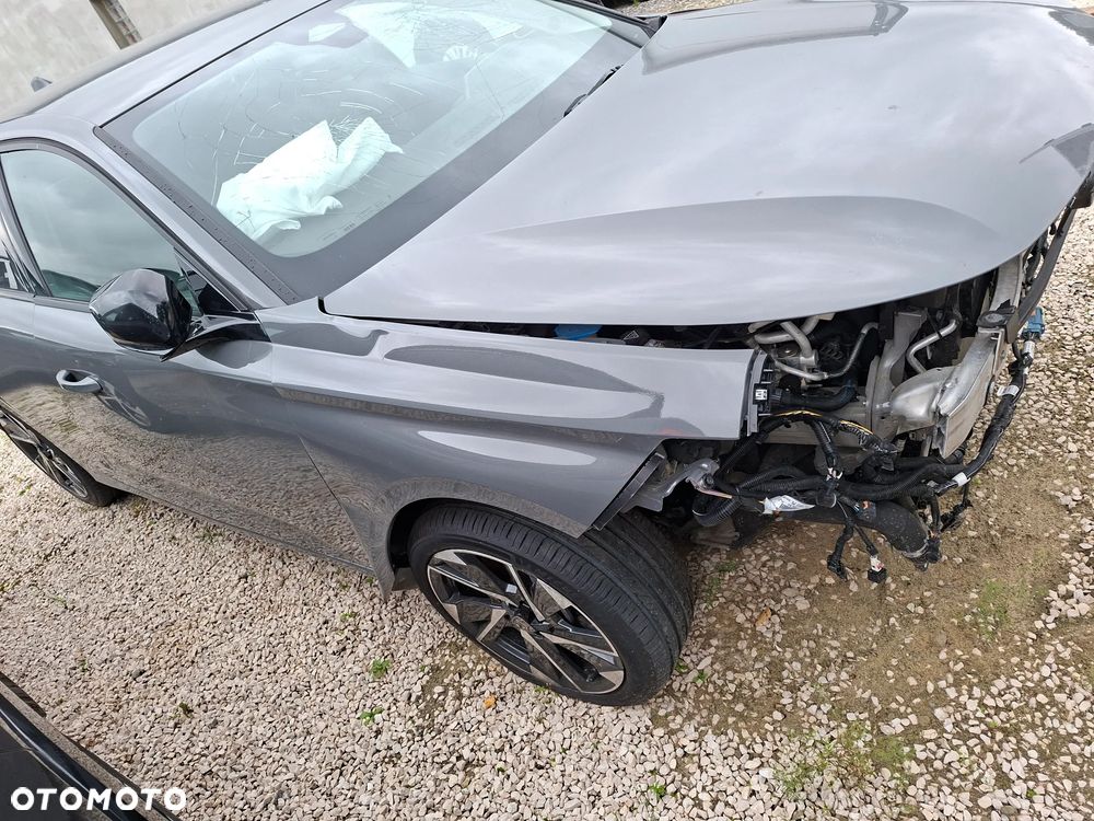 Peugeot 308 - 4
