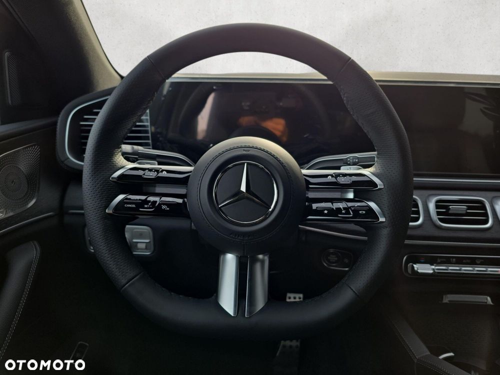 Mercedes-Benz GLE - 15