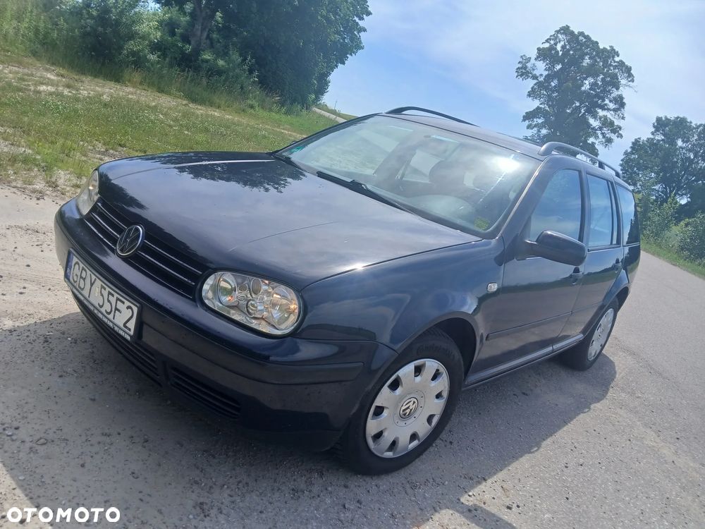 Volkswagen Golf - 3