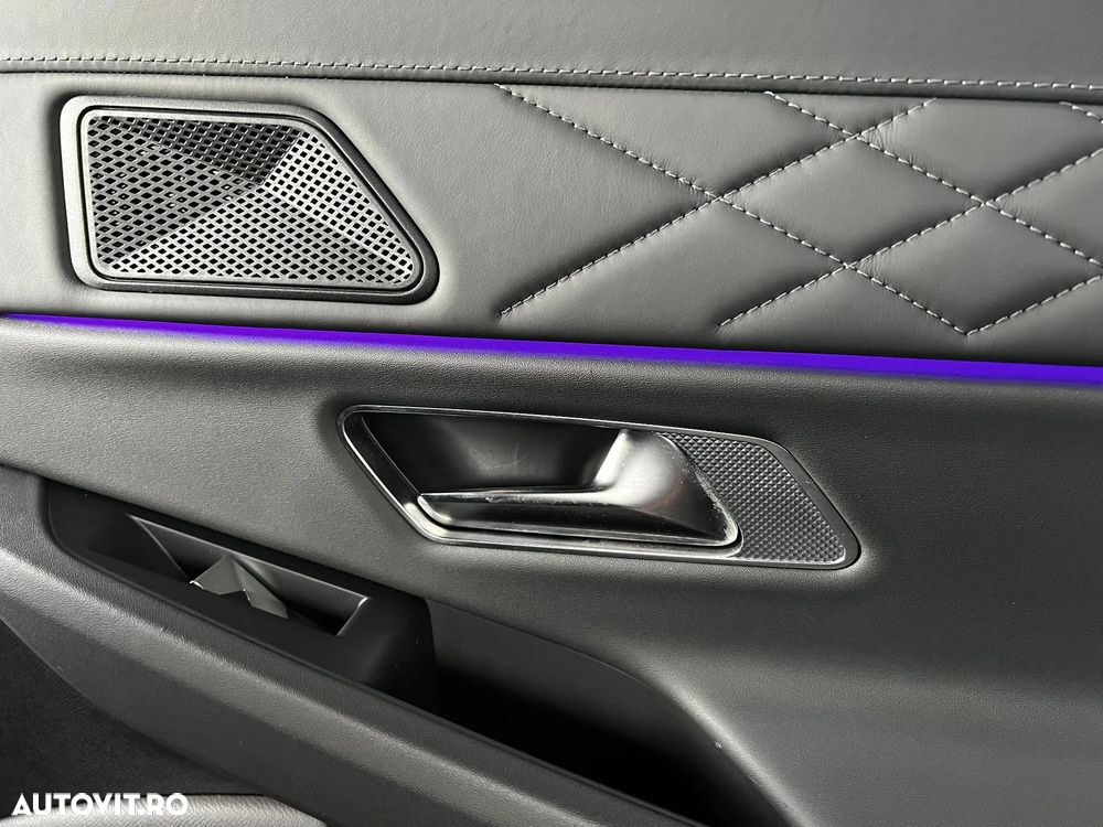 DS Automobiles DS 9 1.6 PHeV EAT8 PERFORMANCE Line + - 10
