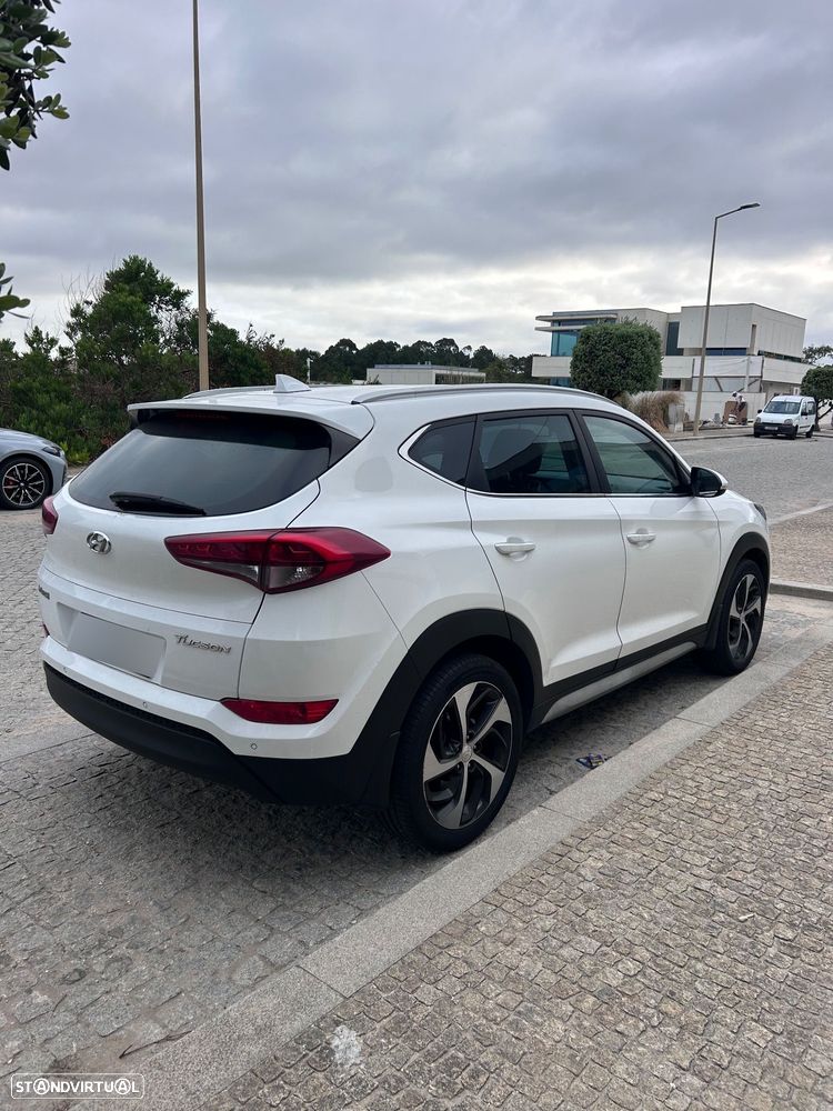 Hyundai Tucson 1.7 CRDi Premium DCT - 6
