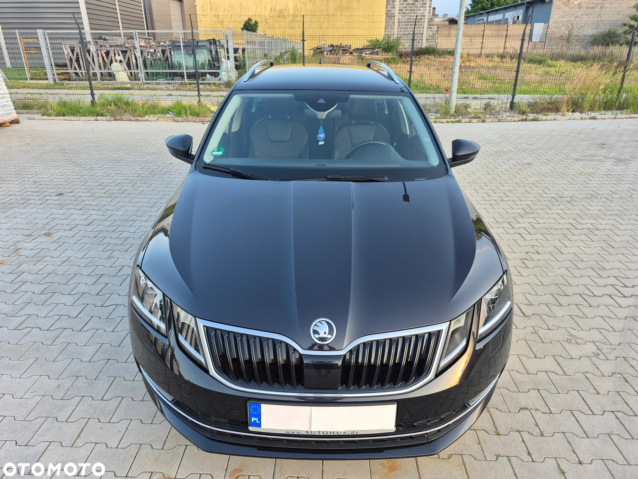 Skoda Octavia 2.0 TDI Elegance DSG - 3