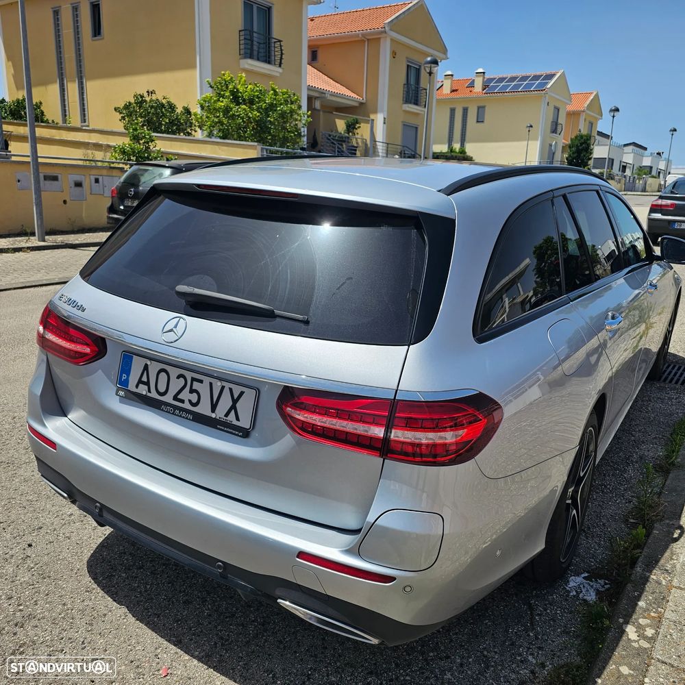 Mercedes-Benz E 300 de AMG Line - 1