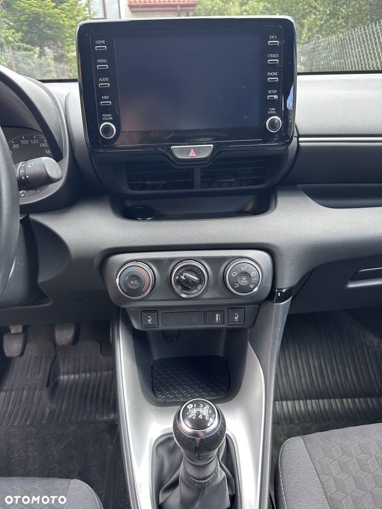 Toyota Yaris 1.5 Comfort - 15