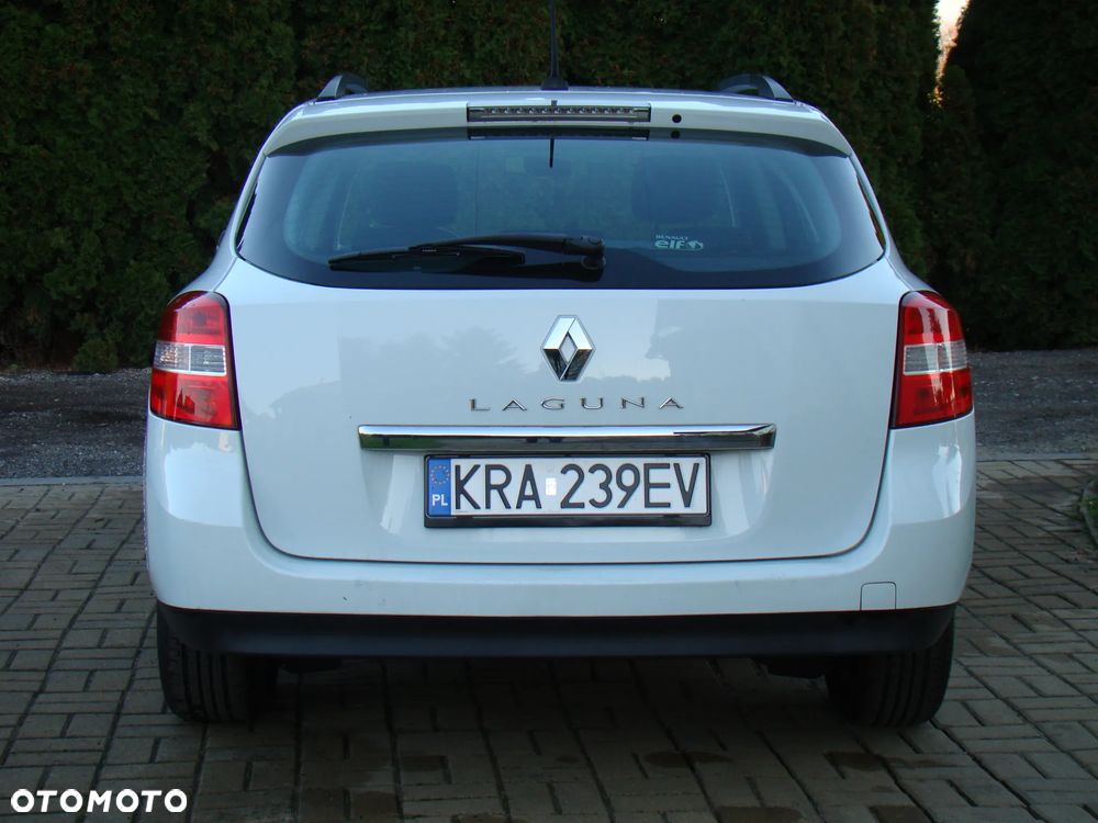 Renault Laguna 2.0 16V 140 Emotion - 8