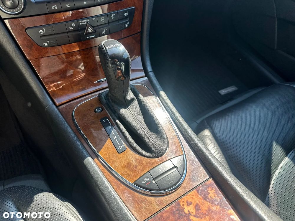 Mercedes-Benz Klasa E - 14