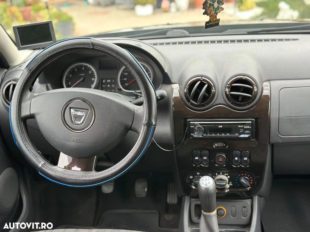 Dacia Duster 1.6 16V 4x2 - 12