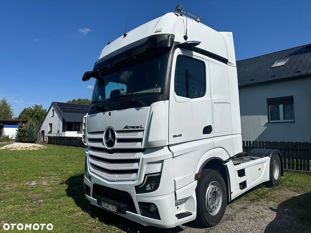 Mercedes-Benz Actros 1845 LS Giga Space Retarder z Niemiec - 4