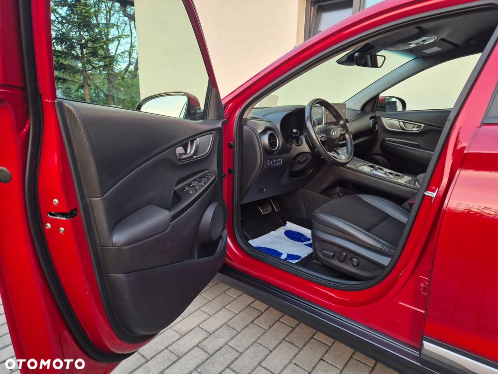 Hyundai Kona 64kWh Premium - 13
