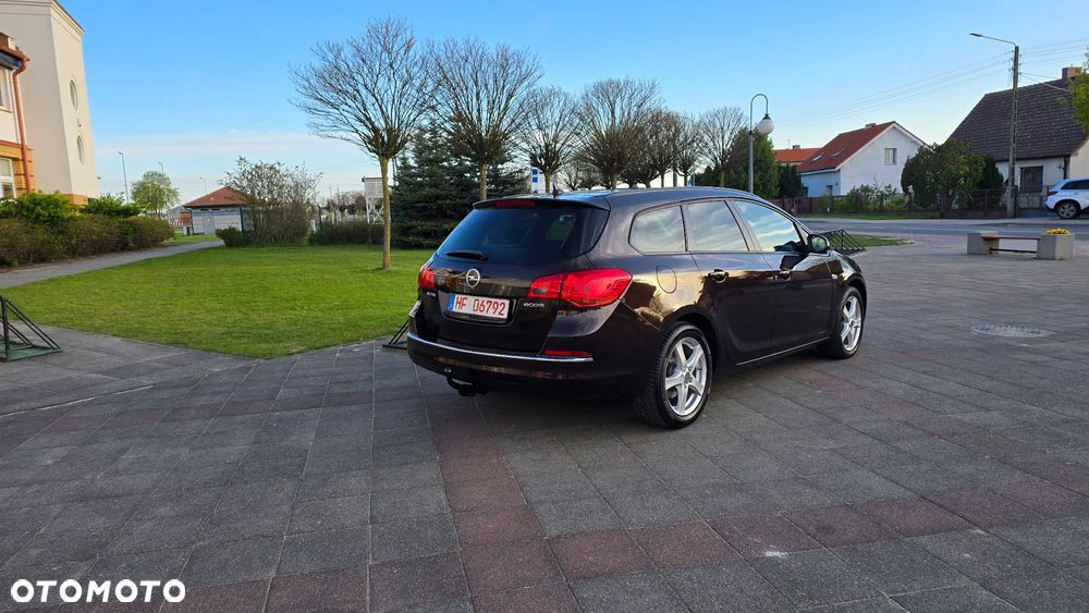 Opel Astra - 38