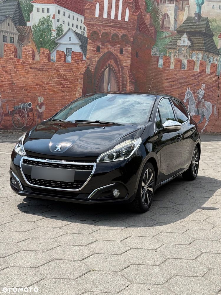 Peugeot 208 PureTech 82 Allure - 1