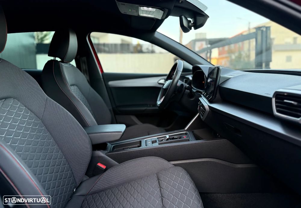 SEAT Leon 1.5 eTSI FR DSG - 25
