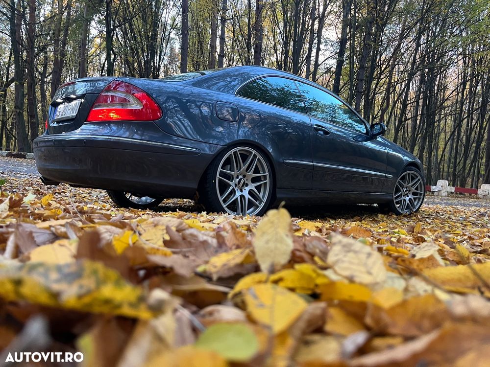 Mercedes-Benz CLK - 2