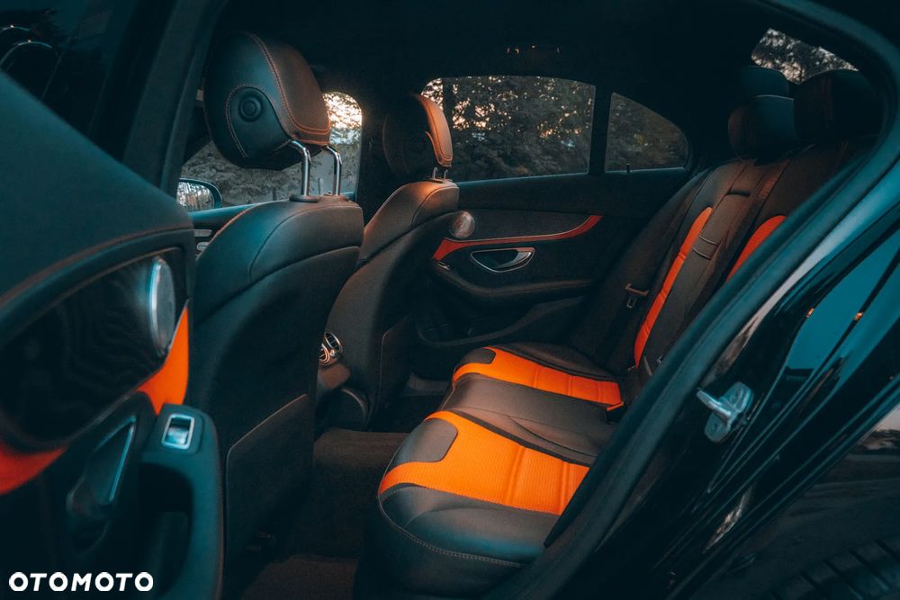Mercedes-Benz Klasa C AMG 63 S AMG Speedshift 7G-MCT - 25