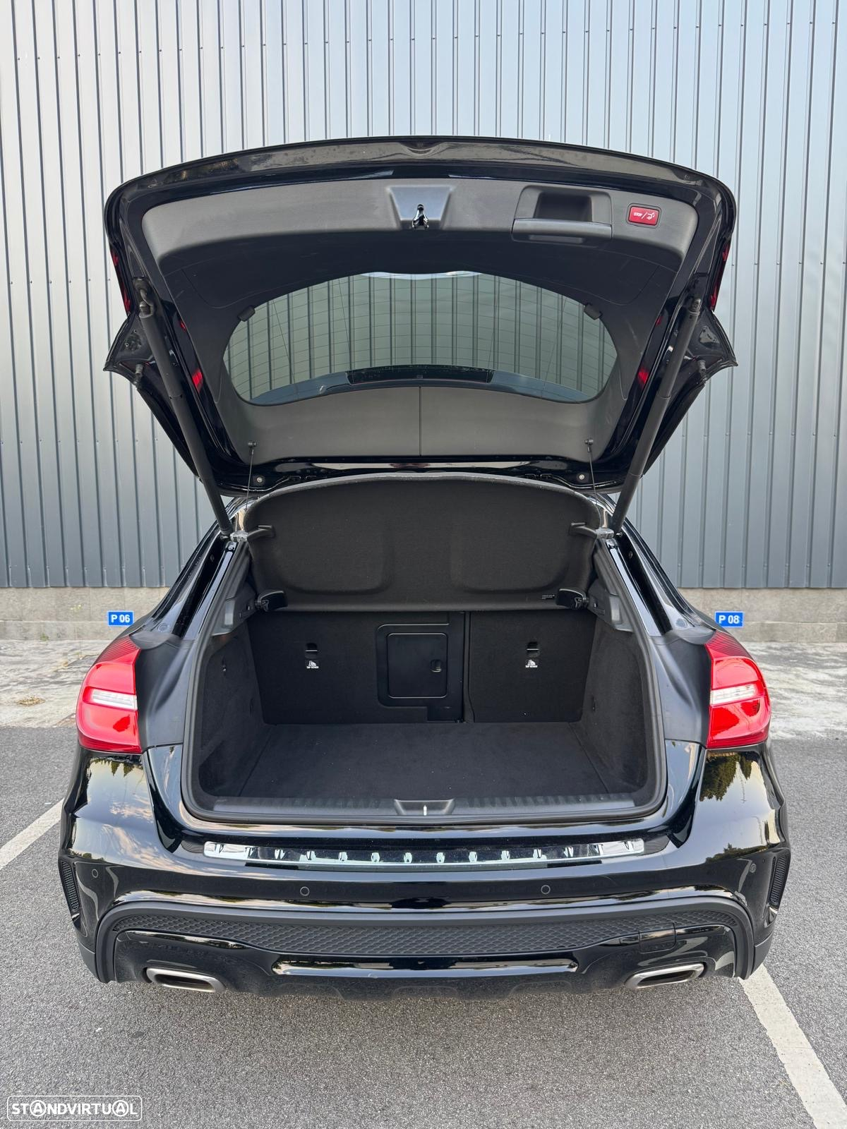 Mercedes-Benz GLA 200 (CDI) d 4Matic 7G-DCT AMG Line - 16