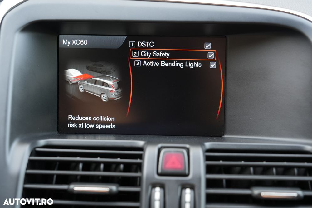 Volvo XC 60 - 23