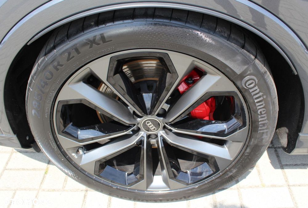 Audi Q7 - 32