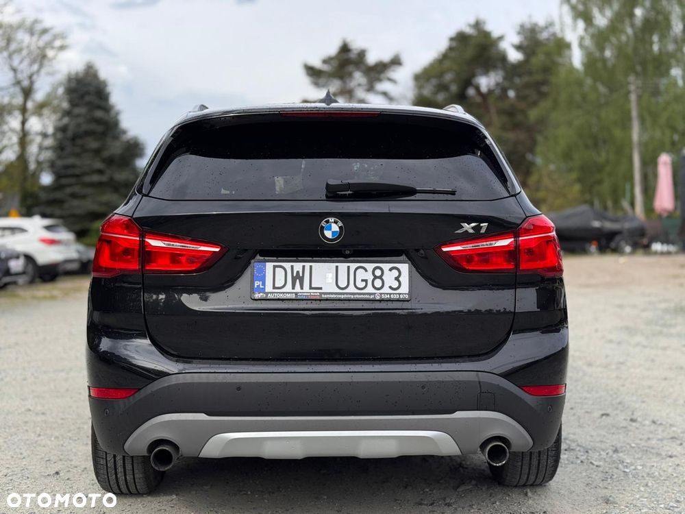 BMW X1 xDrive25i xLine - 9