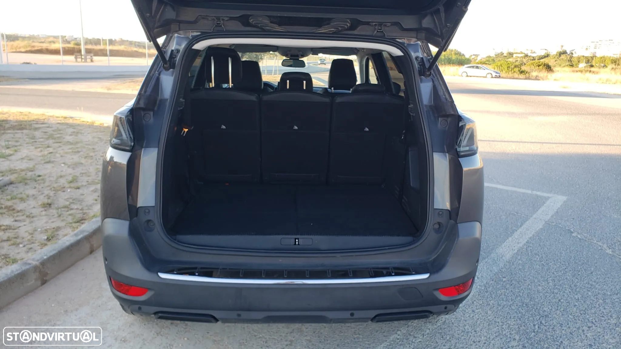 Peugeot 5008 1.5 BlueHDi Allure - 10
