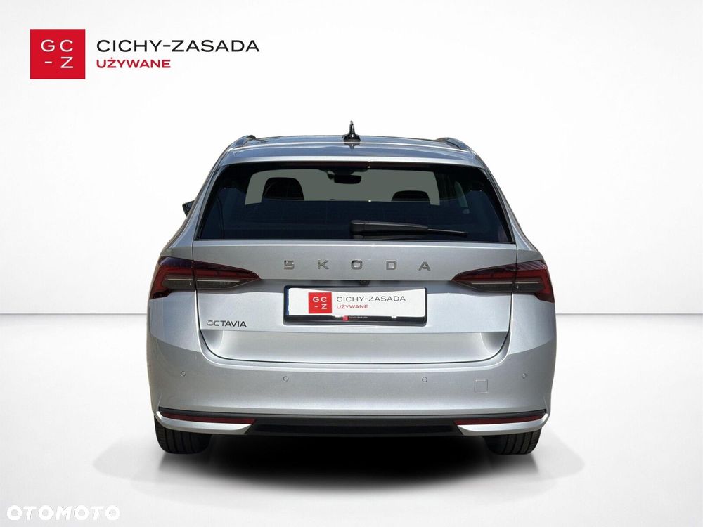Skoda Octavia 1.5 TSI mHEV Selection DSG - 4
