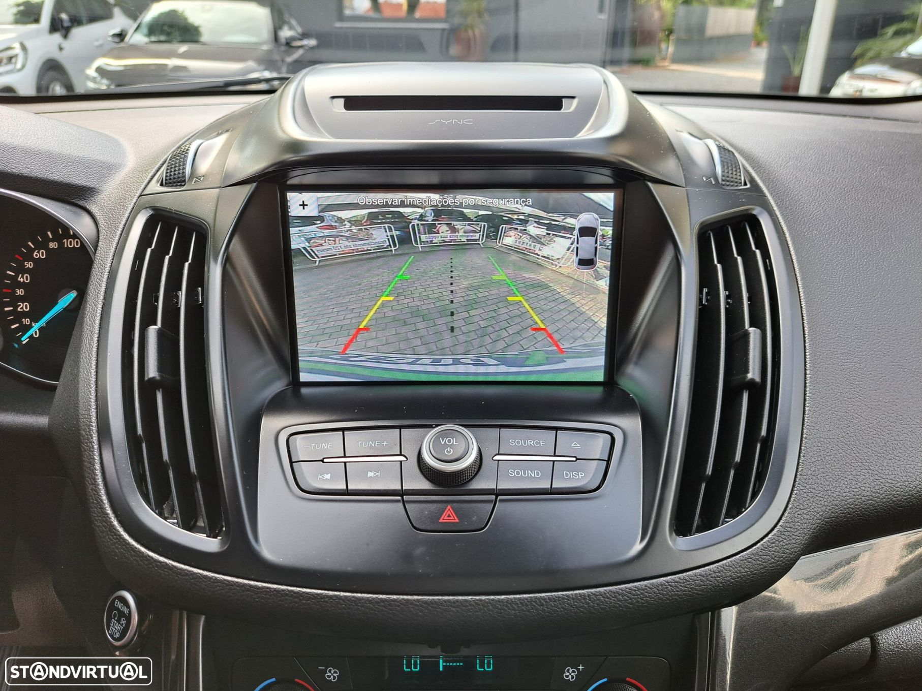 Ford Kuga 1.5 TDCi Titanium Powershift - 11