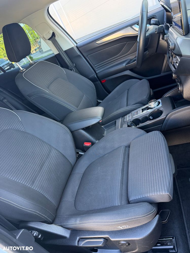 Ford Focus 2.0 EcoBlue Titanium - 15
