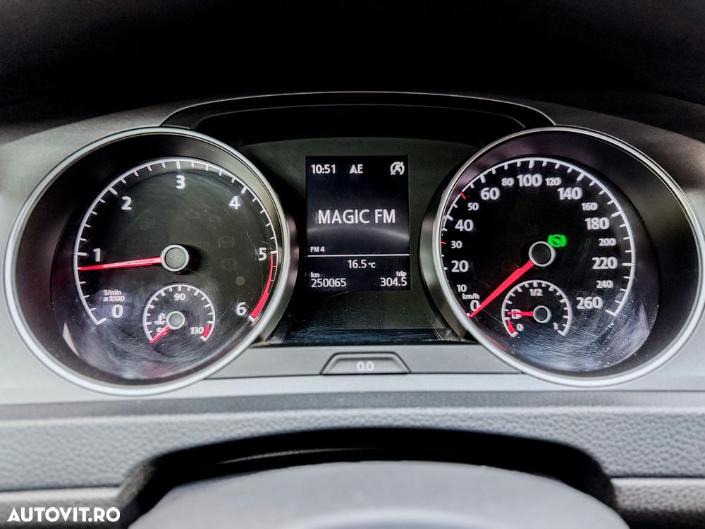 Volkswagen Golf 1.6 TDI DSG BMT Highline - 22