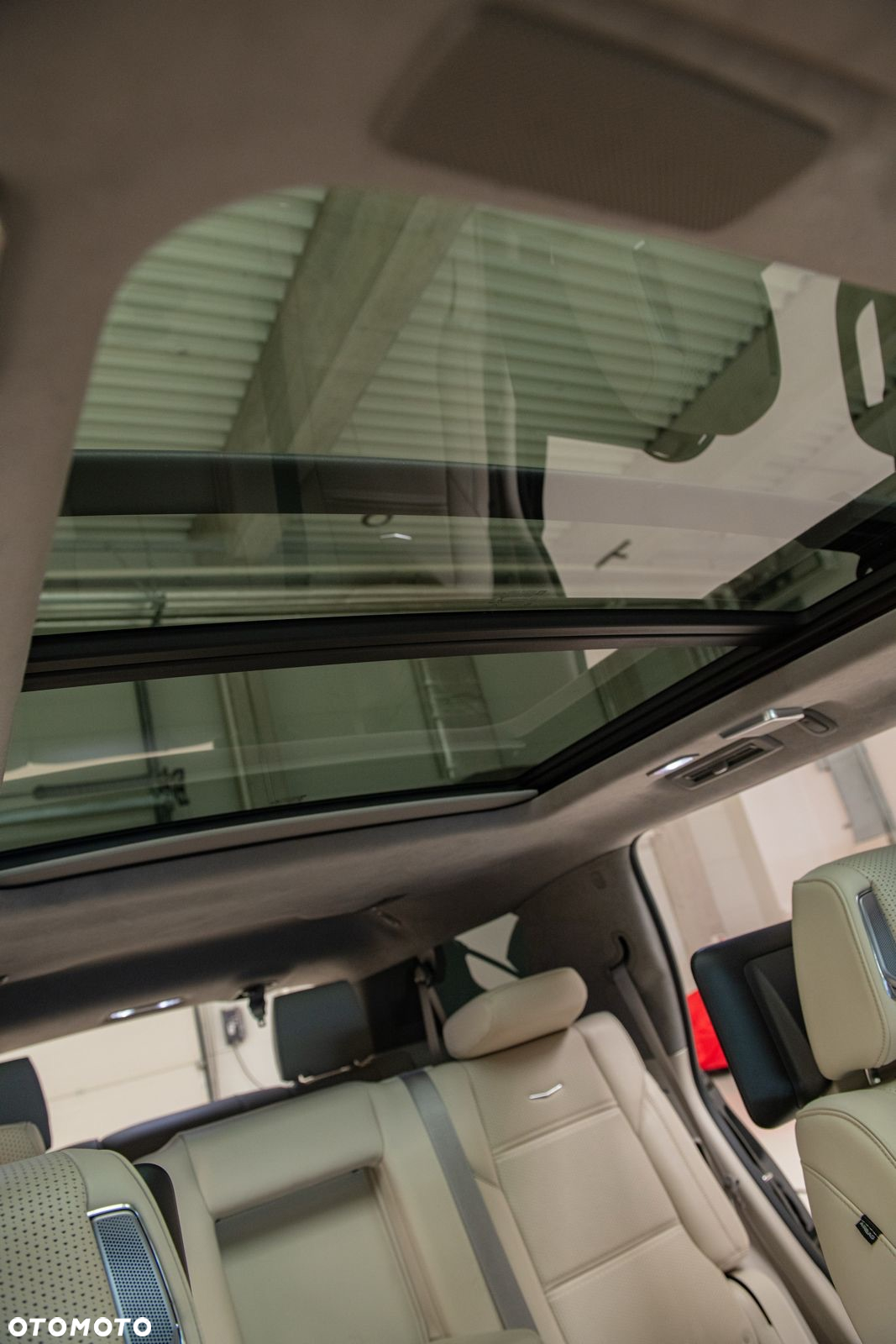 Cadillac Escalade 6.2 V8 Platinum - 29