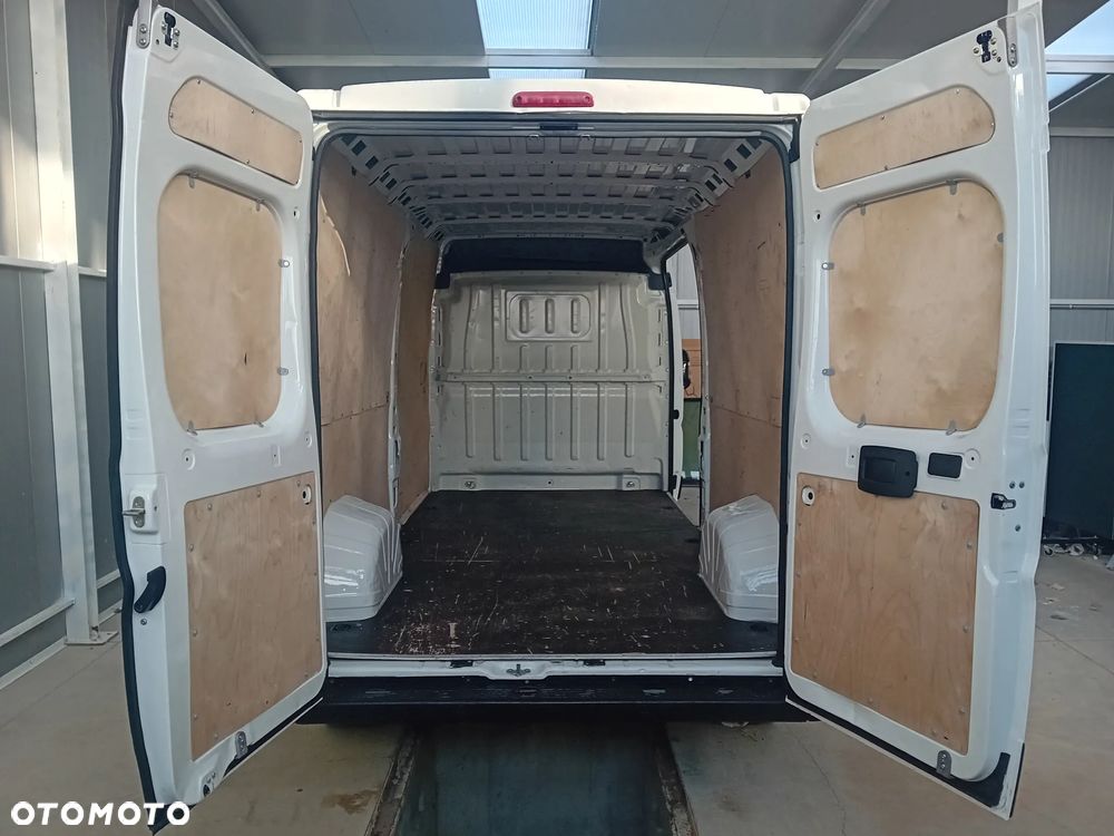 Peugeot Boxer - 2