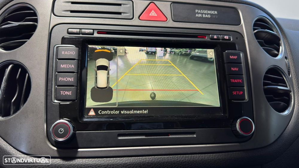 VW Tiguan 2.0 TDI DPF 4Motion DSG Trend & Fun - 9