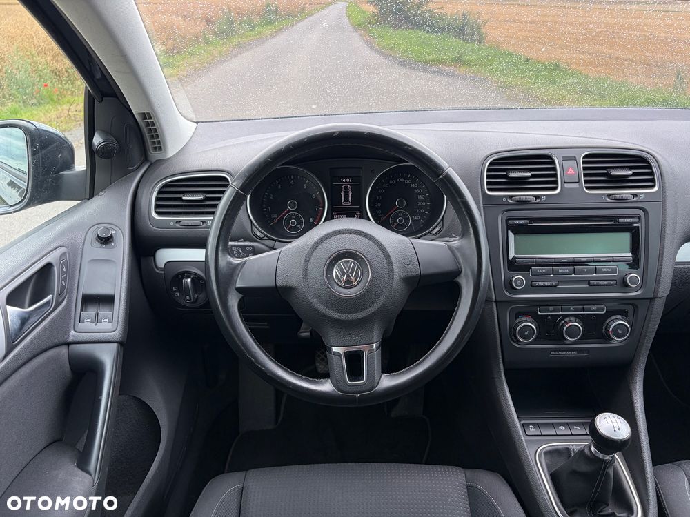 Volkswagen Golf 1.2 TSI Team - 9