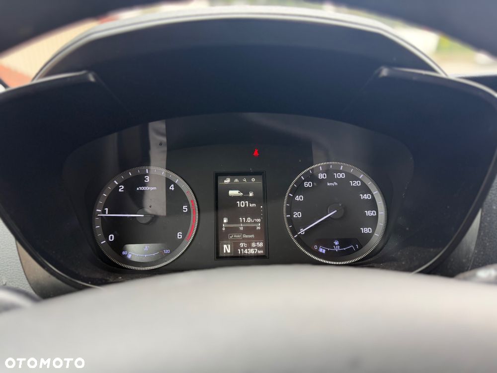 Hyundai H350 - 8
