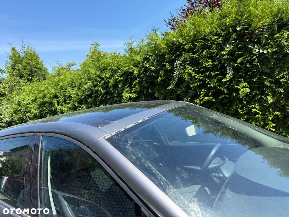 Renault Grand Scenic - 16