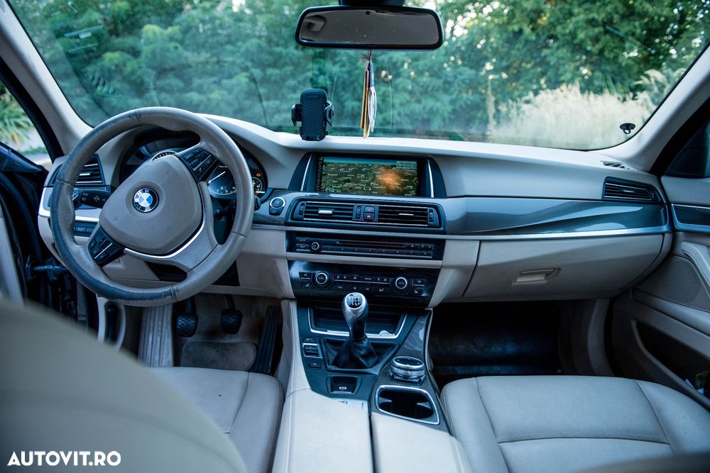 BMW Seria 5 520d - 36