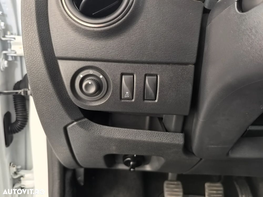 Dacia Lodgy 1.5 dCi 90 CP Ambiance - 15