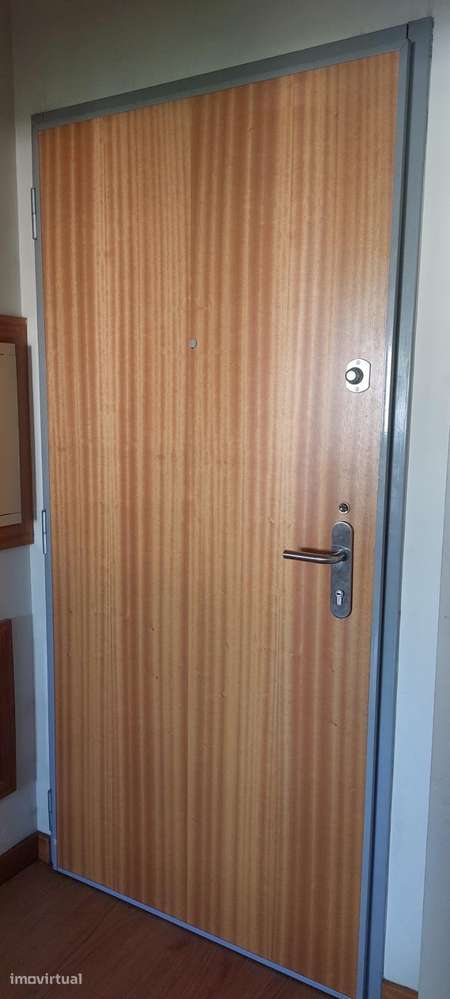 Apartamento T1k junto à FEUP, FEP e FMUP - Grande imagem: 5/10