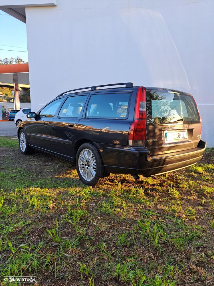 Volvo V70 2.0 T - 3