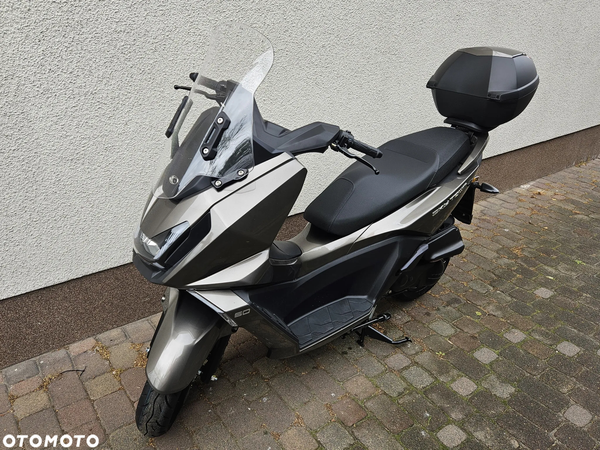 Kymco Skytown - 6