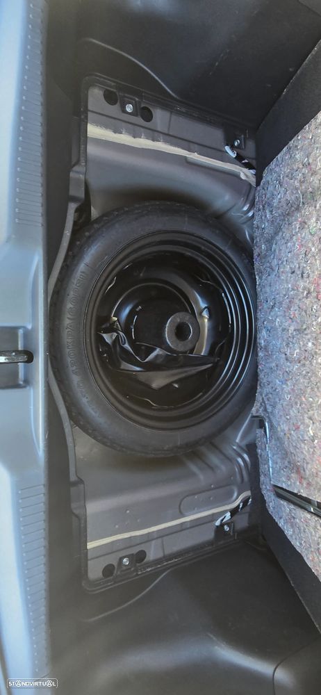 Toyota Urban Cruiser 1.33 VVT-i Sol - 13