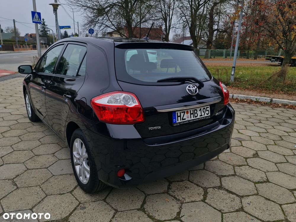 Toyota Auris 1.33 VVT-i Life - 13