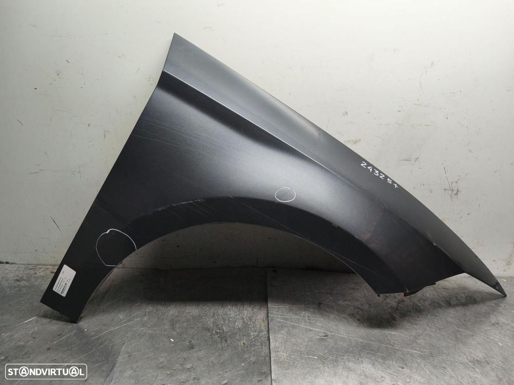 GUARDA-LAMAS FRENTE DIREITO SEAT LEON 5F1 - 1