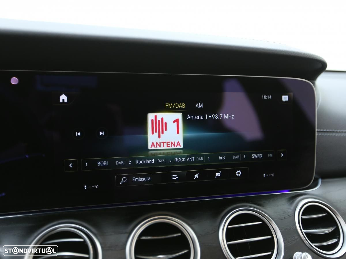 Mercedes-Benz E 300 de 4Matic T 9G-TRONIC AMG Line - 33