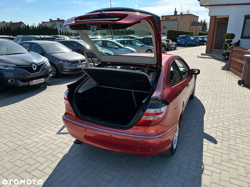 Mercedes-Benz Klasa C - 19