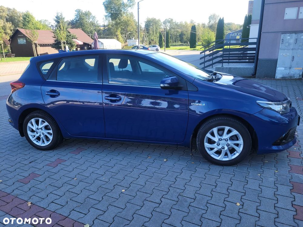 Toyota Auris - 14