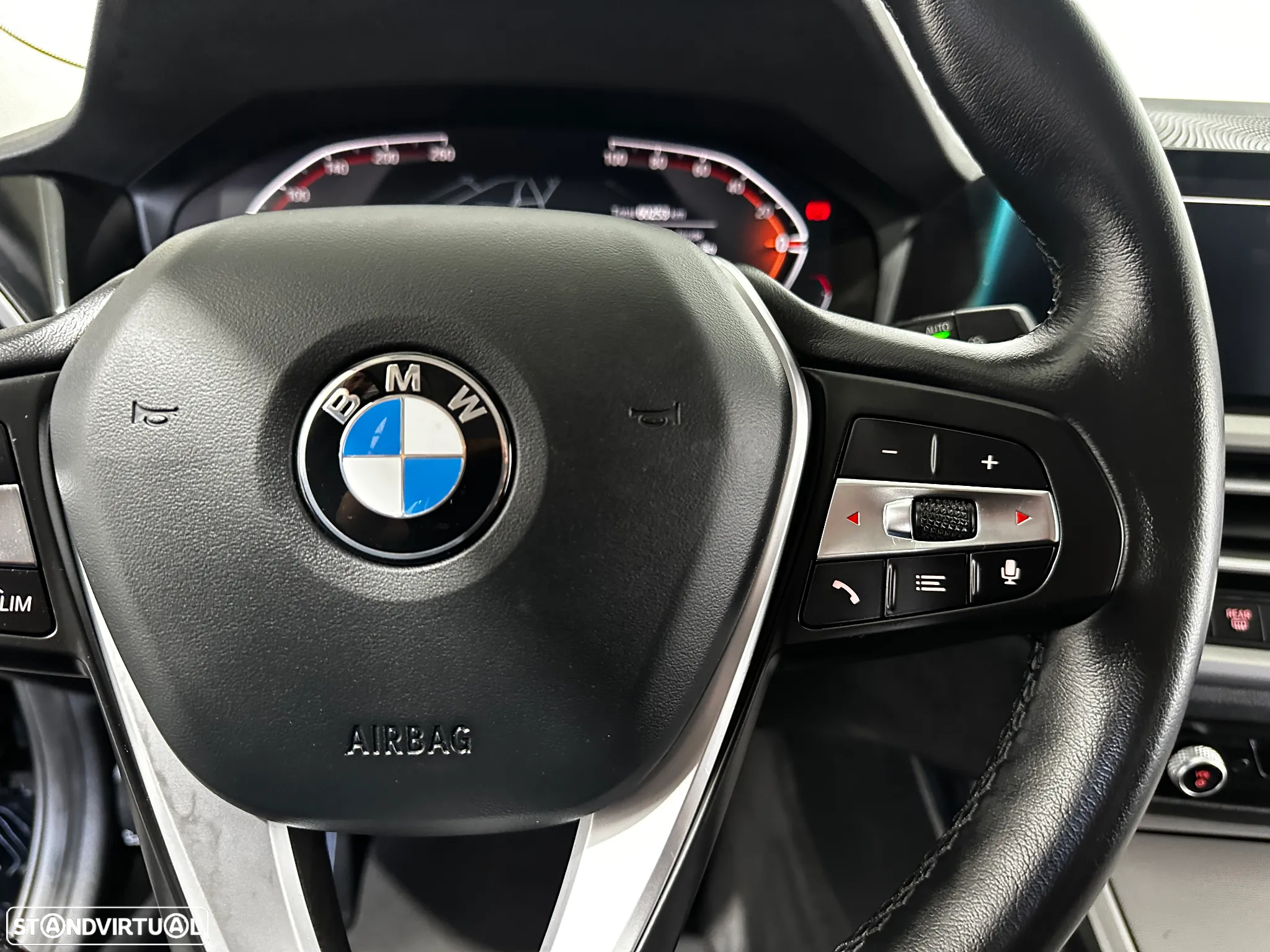 BMW 318 d Touring Line Luxury Auto - 26