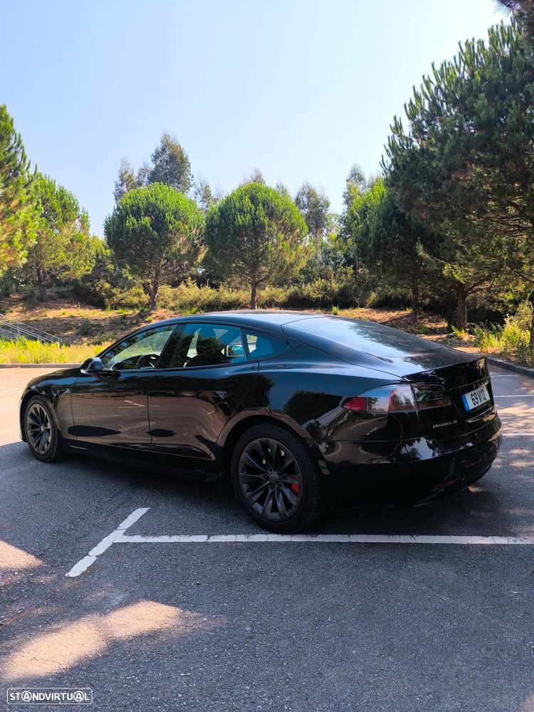 Tesla Model S 100D - 1