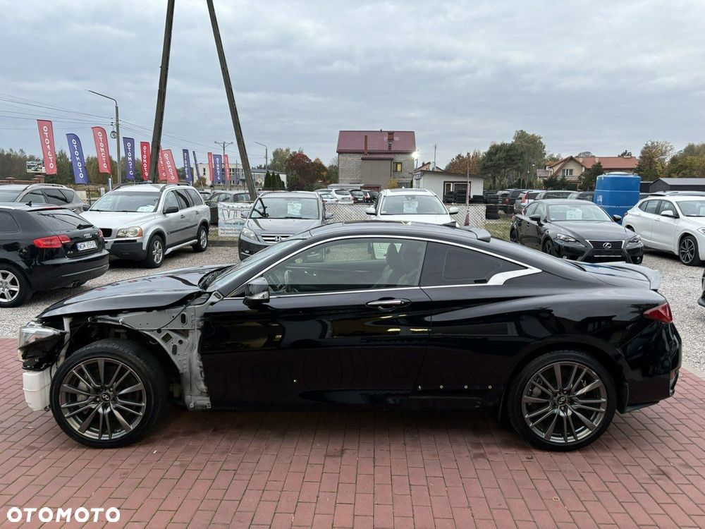 Infiniti Q60 - 12