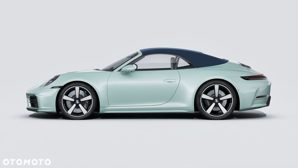 Porsche 911 Carrera 4S - 2
