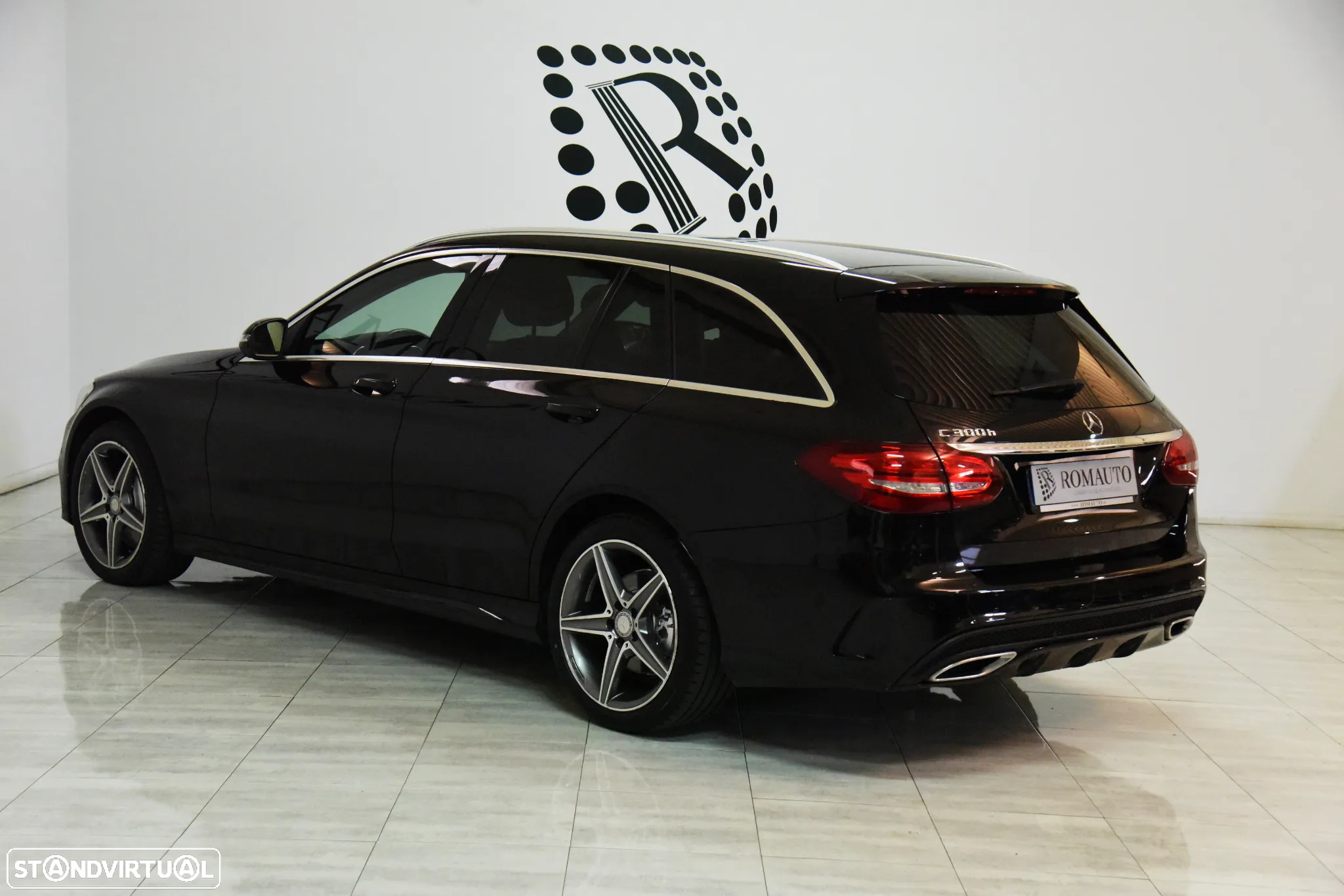 Mercedes-Benz C 300 BlueTEC Hybrid AMG Line - 8