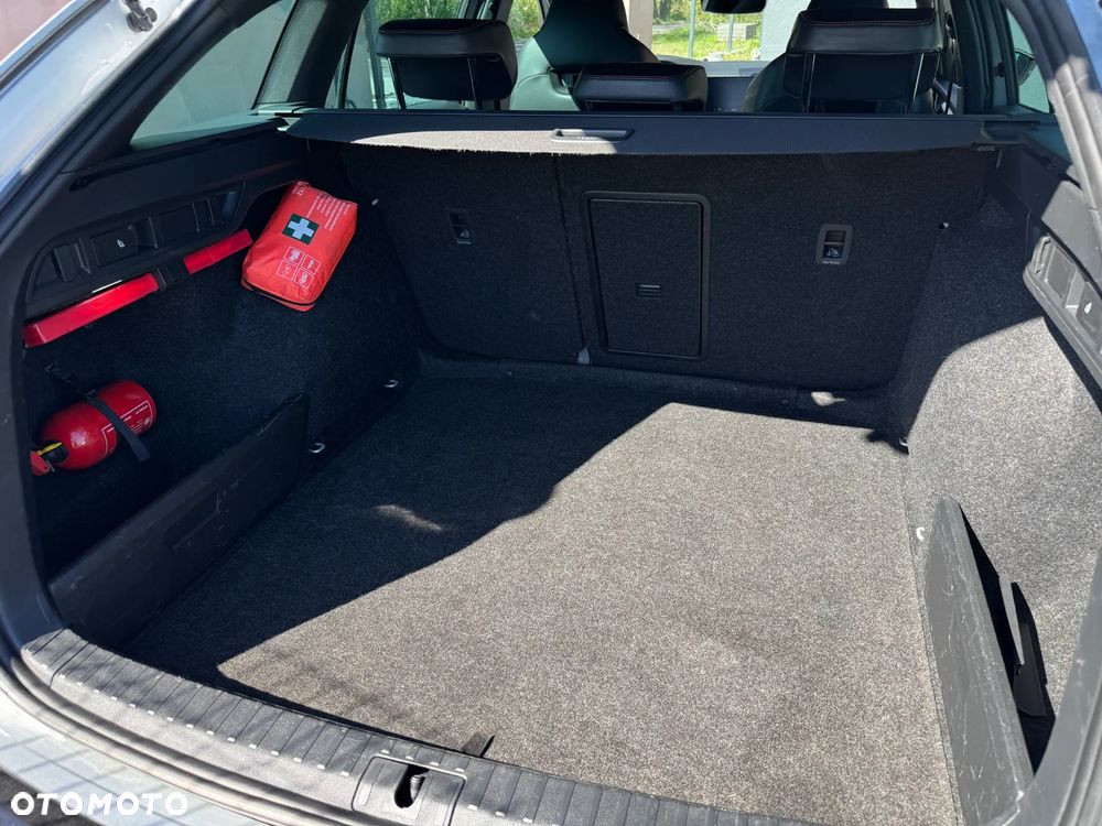Skoda Octavia 2.0 TDI RS DSG - 29